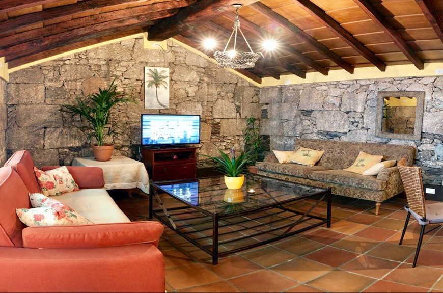 Hotel in the mountainous village 421