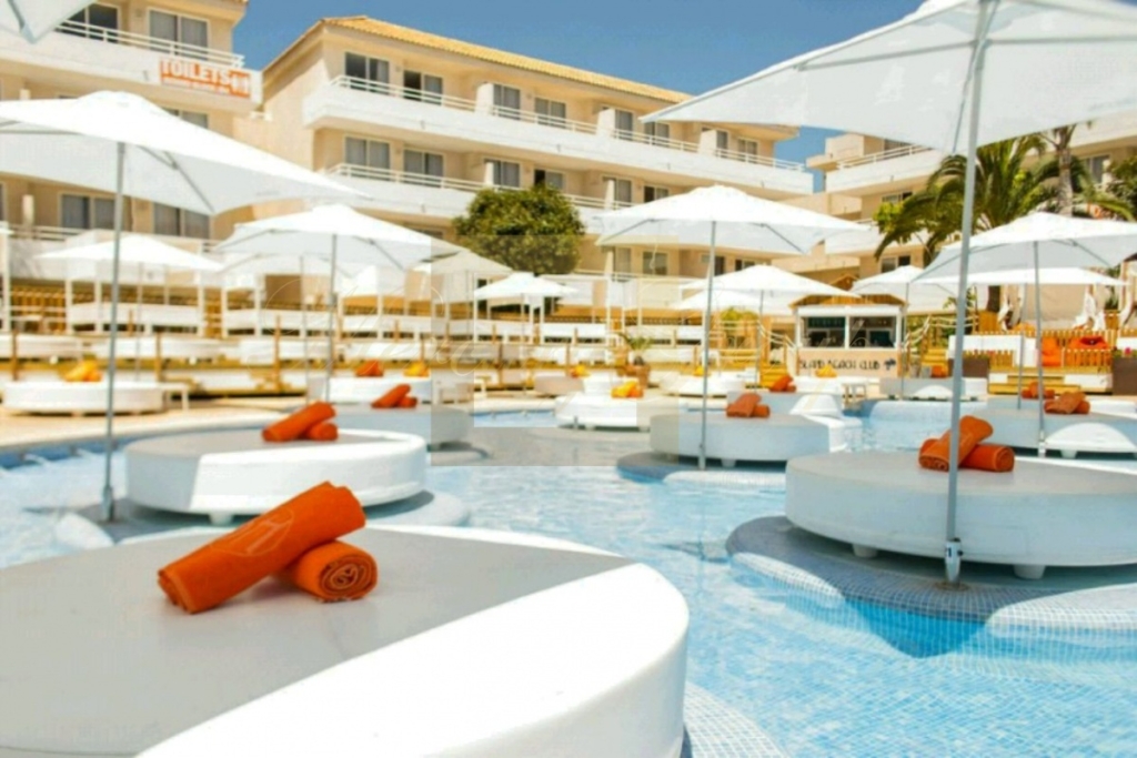 APARTHOTEL BEACH FRONT Majorca 1021